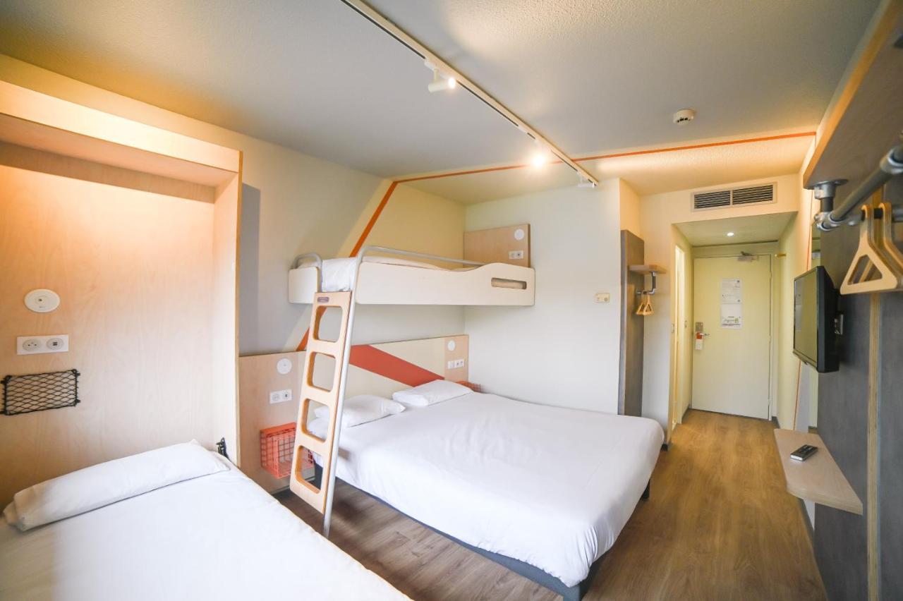 Ibis Budget Site Du Futuroscope Chasseneuil-du-Poitou Ngoại thất bức ảnh